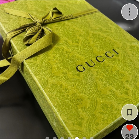 Brand New Gucci Burgundy Velvet Slingback Pumps 7.5 with box/ tags. Never worn. - Picture 4 of 7